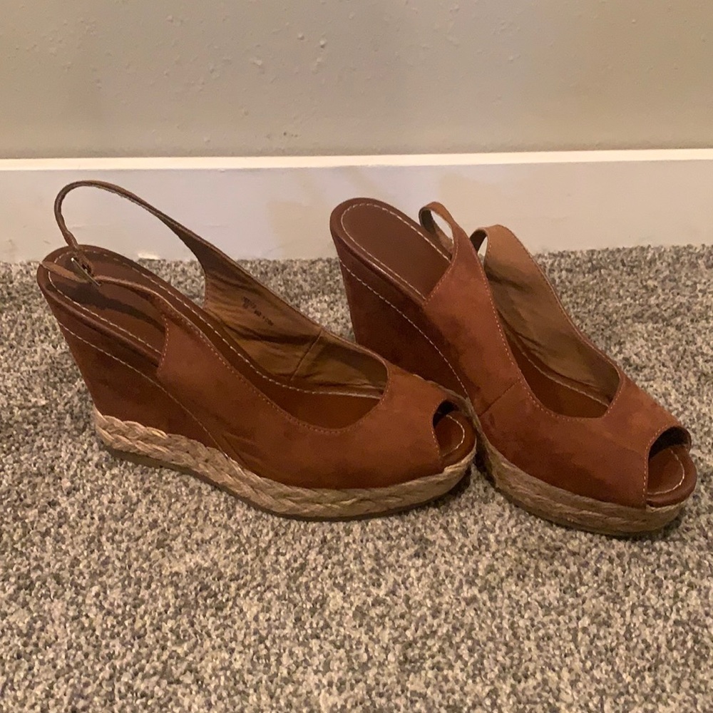 BRASH Pep-toe Wedges